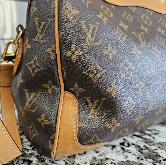 Louis Vuitton Retiro - Picture 2 of 13